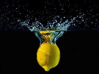 https://www.ragusanews.com//immagini_articoli/10-07-2019/bere-acqua-e-limone-la-mattina-a-digiuno-fa-dimagrire-240.jpg
