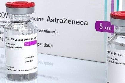 https://www.ragusanews.com//immagini_articoli/17-05-2021/vaccini-da-domani-in-sicilia-astrazeneca-ai-40enni-senza-prenotazione-280.jpg