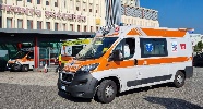 https://www.ragusanews.com/immagini_articoli/01-01-2025/catania-botti-da-orbi-in-ospedale-pure-bimba-di-3-anni-100.jpg