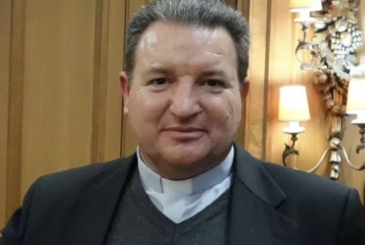 https://www.ragusanews.com/immagini_articoli/01-02-2025/don-concetto-occhipinti-nominato-dal-papa-vicario-episcopale-per-il-settore-est-diocesi-di-roma-500.jpg
