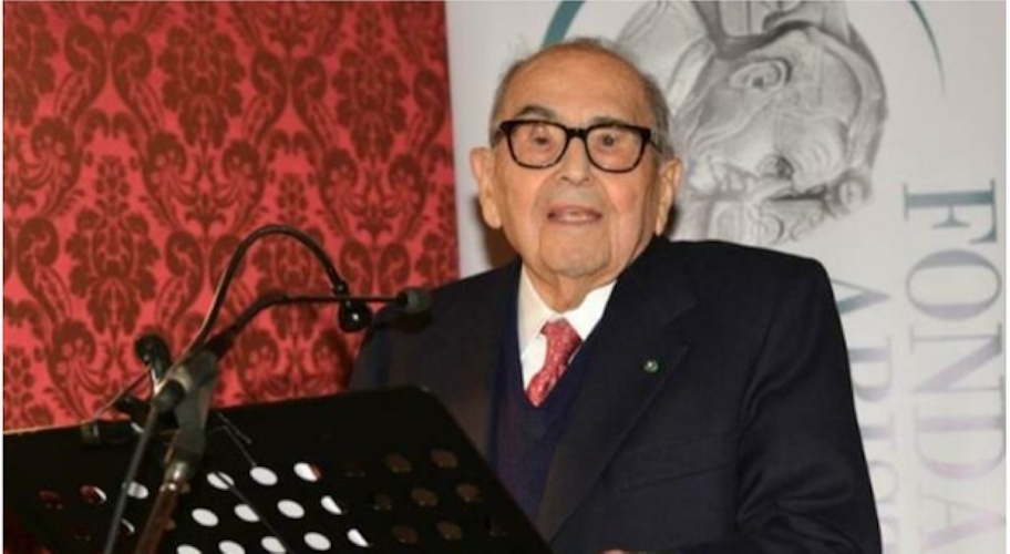 https://www.ragusanews.com/immagini_articoli/01-10-2024/francesco-merloni-morto-era-presidente-onorario-di-ariston-group-500.jpg