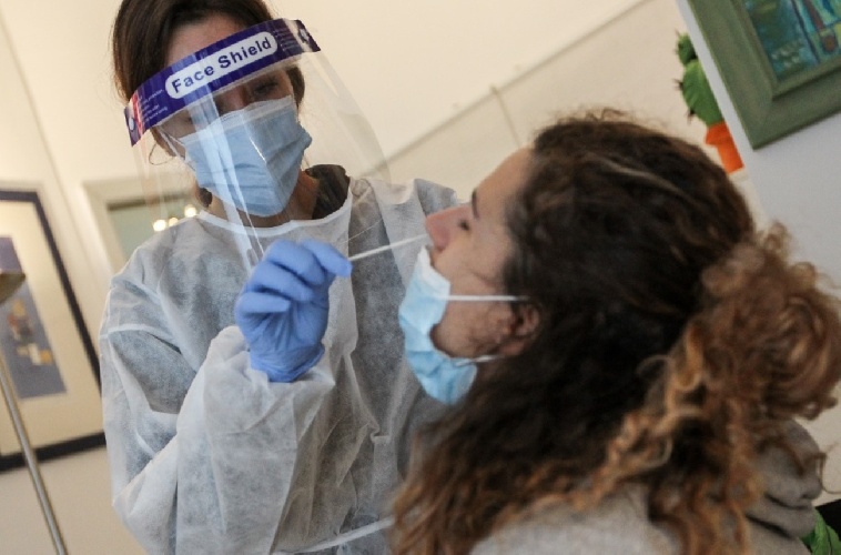 https://www.ragusanews.com/immagini_articoli/02-07-2022/covid-nel-ragusano-registrata-lieve-diminuzione-dei-contagi-il-2-luglio-500.jpg