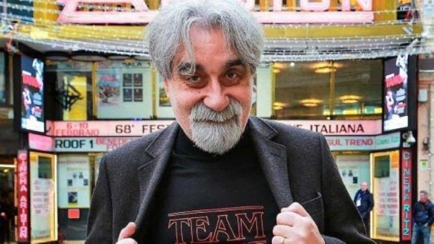 https://www.ragusanews.com/immagini_articoli/03-03-2021/sanremo-per-fortuna-c-e-beppe-vessicchio-500.jpg
