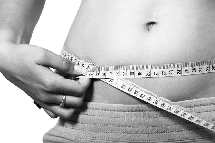 https://www.ragusanews.com/immagini_articoli/03-05-2022/dieta-lampo-per-perdere-peso-in-poco-tempo-500.jpg