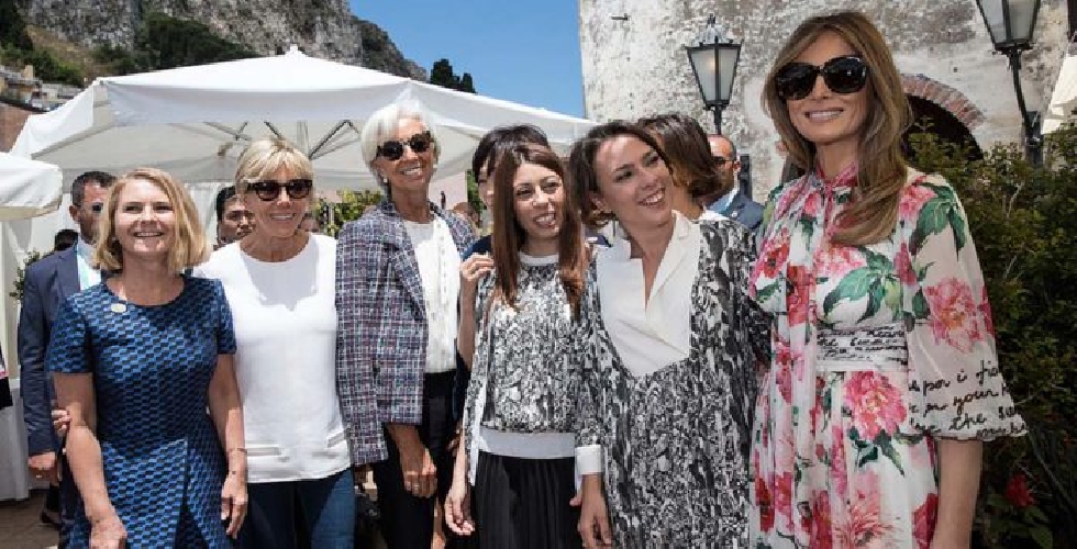 https://www.ragusanews.com/immagini_articoli/03-06-2017/moglie-mariti-taormina-video-paolo-gentiloni-500.jpg