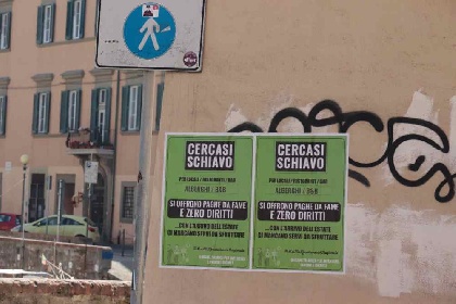 https://www.ragusanews.com/immagini_articoli/03-06-2022/1654247272-sicilia-al-mercato-degli-schiavi-3-euro-l-ora-7-giorni-su-7-2-280.jpg