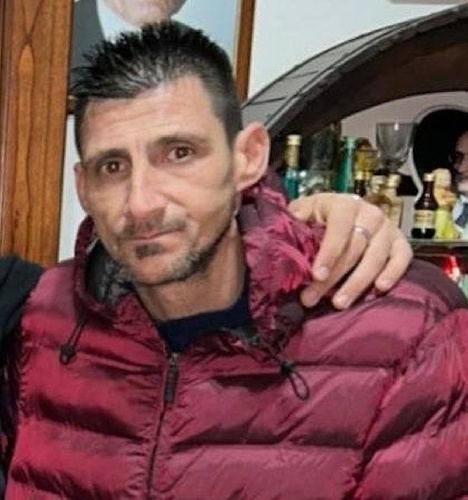 https://www.ragusanews.com/immagini_articoli/04-02-2025/omicidio-angelo-ventura-disposta-l-autopsia-500.jpg
