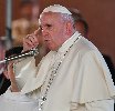https://www.ragusanews.com/immagini_articoli/04-04-2020/papa-francesco-io-vicario-di-cristo-ma-smettetela-100.jpg
