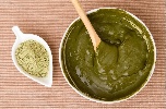 https://www.ragusanews.com/immagini_articoli/04-04-2025/scambia-la-tintura-per-capelli-della-moglie-per-maionese-e-ci-fa-un-panino-80enne-si-sente-male-100.jpg