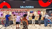 https://www.ragusanews.com/immagini_articoli/04-07-2024/riapre-al-polo-commerciale-di-modica-coop-radenza-100.jpg