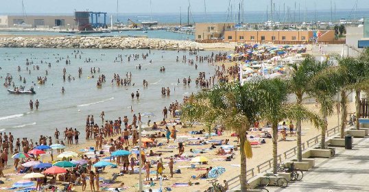 https://www.ragusanews.com/immagini_articoli/05-05-2021/vacanze-in-sicilia-il-pacchetto-1-notte-su-3-gratis-vaccino-incluso-280.jpg