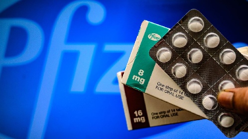 https://www.ragusanews.com/immagini_articoli/05-11-2021/pillola-anti-covid-pfizer-due-volte-al-giorno-e-scansi-il-ricovero-all-89-280.jpg