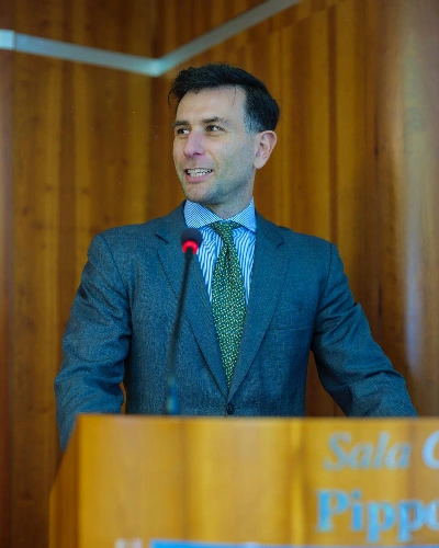 https://www.ragusanews.com/immagini_articoli/06-05-2025/iblea-acque-mauro-f-i-10-milioni-di-euro-da-recuperare-cassi-pensi-a-comune-poi-a-provincia-500.webp