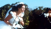https://www.ragusanews.com/immagini_articoli/07-04-2025/lui-scappa-coi-soldi-e-i-regali-il-giorno-prima-del-matrimonio-100.jpg