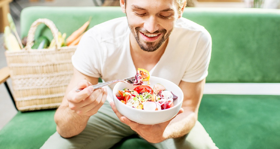 https://www.ragusanews.com/immagini_articoli/07-07-2021/cosa-mangiare-a-pranzo-per-dimagrire-500.jpg