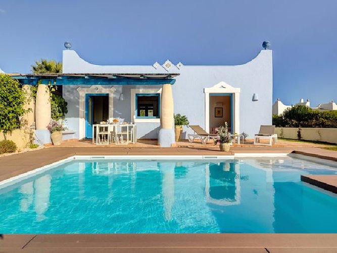 https://www.ragusanews.com/immagini_articoli/08-02-2018/marsa-sicla-sampieri-entra-collezione-voihotels-500.jpg
