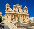 https://www.ragusanews.com/immagini_articoli/08-04-2024/per-visitare-la-cattedrale-di-noto-si-dovra-pagare-100.jpg