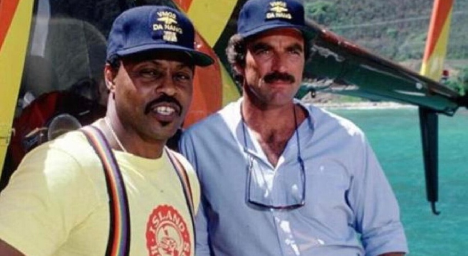 https://www.ragusanews.com/immagini_articoli/08-08-2022/morto-l-attore-roger-e-mosley-indimenticabile-tc-di-magnum-pi-500.jpg
