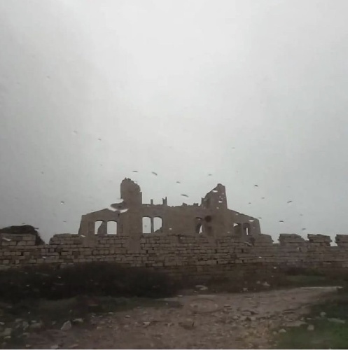 https://www.ragusanews.com/immagini_articoli/09-02-2023/maltempo-crolla-la-fornace-di-punta-pisciotto-a-sampieri-500.jpg