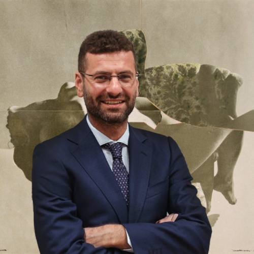 https://www.ragusanews.com/immagini_articoli/09-02-2023/ricardo-schinina-si-candida-a-sindaco-di-ragusa-500.jpg