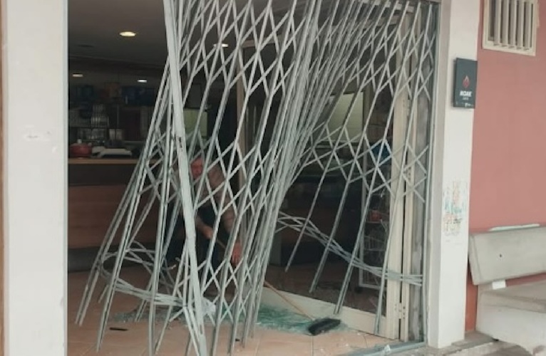 https://www.ragusanews.com/immagini_articoli/09-02-2025/rosolini-altro-furto-con-spaccata-500.jpg