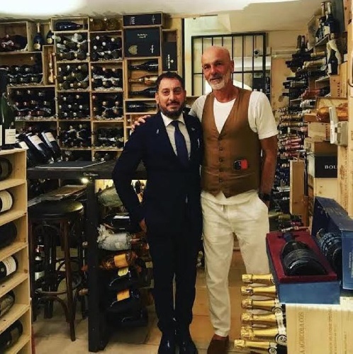 https://www.ragusanews.com/immagini_articoli/09-06-2022/stefano-pioli-e-cena-alla-locanda-don-serafino-500.jpg