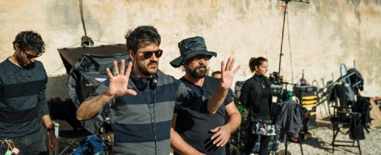 https://www.ragusanews.com/immagini_articoli/09-10-2019/1570656062-camilleri-al-via-le-riprese-film-la-concessione-telefono-1-500.jpg