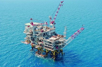 https://www.ragusanews.com/immagini_articoli/09-12-2020/piattaforma-vega-comune-di-scicli-chiede-89-milioni-di-euro-280.jpg