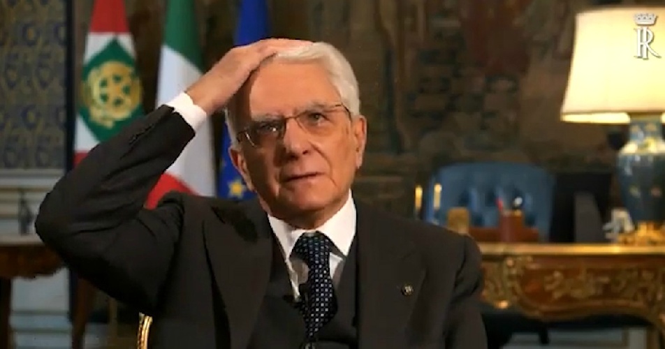 https://www.ragusanews.com/immagini_articoli/10-12-2022/mattarella-ha-preso-il-covid-500.jpg