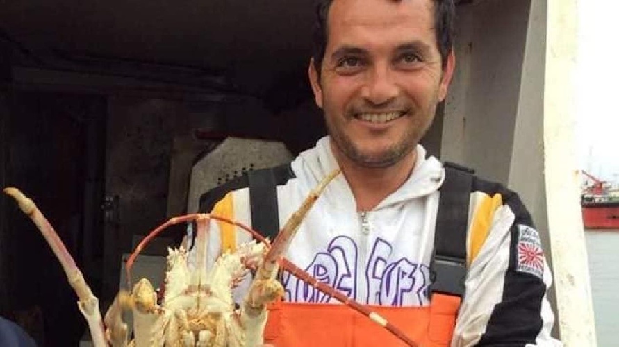 https://www.ragusanews.com/immagini_articoli/10-12-2023/salvatore-48-anni-scomparso-in-mare-500.jpg