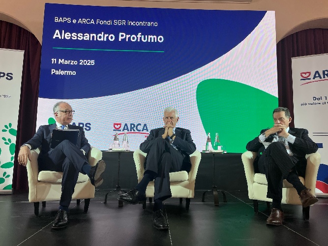 https://www.ragusanews.com/immagini_articoli/11-03-2025/credito-alessandro-profumo-il-ruolo-delle-banche-del-territorio-500.jpg