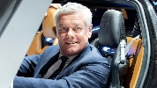 https://www.ragusanews.com/immagini_articoli/11-04-2024/morto-paolo-pininfarina-porto-l-azienda-nel-design-del-futuro-100.jpg