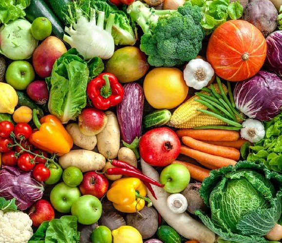 https://www.ragusanews.com/immagini_articoli/11-05-2021/dieta-vegetariana-cosa-mangiare-500.jpg
