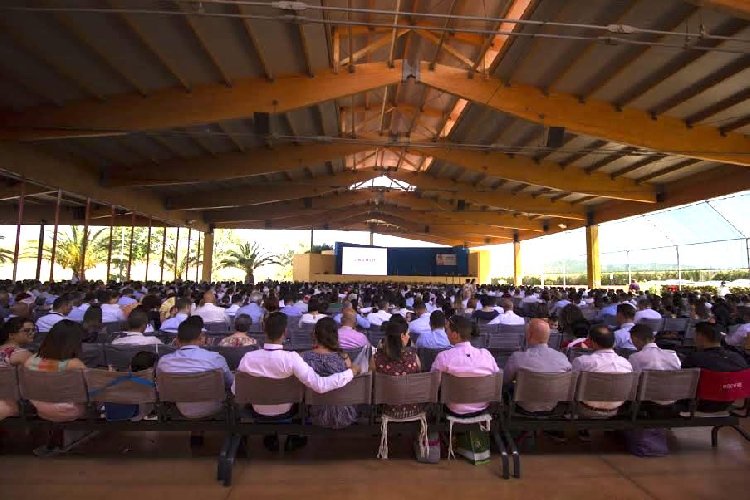 https://www.ragusanews.com/immagini_articoli/11-07-2019/congresso-dei-testimoni-di-geova-500.jpg