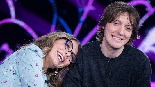 https://www.ragusanews.com/immagini_articoli/11-11-2024/ornella-muti-sara-nonna-per-la-quinta-volta-non-l-avrei-mai-detto-ma-adoro-fare-la-nonna-300.jpg