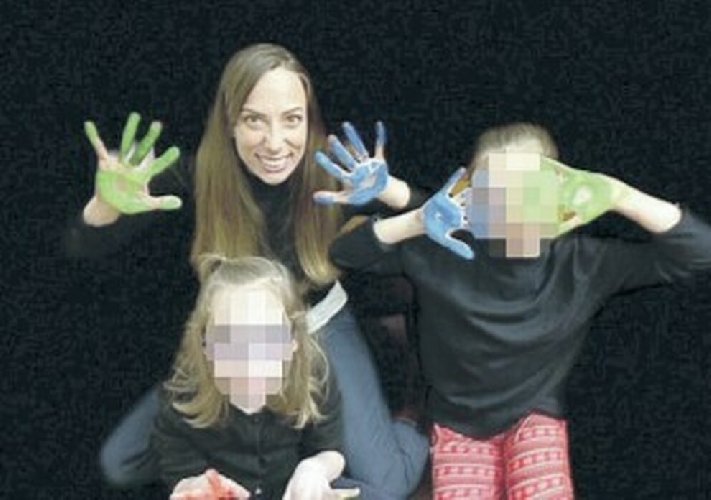 https://www.ragusanews.com/immagini_articoli/11-12-2020/la-figlia-non-cresce-la-mamma-si-laurea-per-curarla-500.jpg