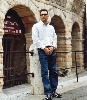 https://www.ragusanews.com/immagini_articoli/12-01-2025/nei-quaderni-intimi-le-fotografie-inedite-di-matteo-messina-denaro-100.jpg