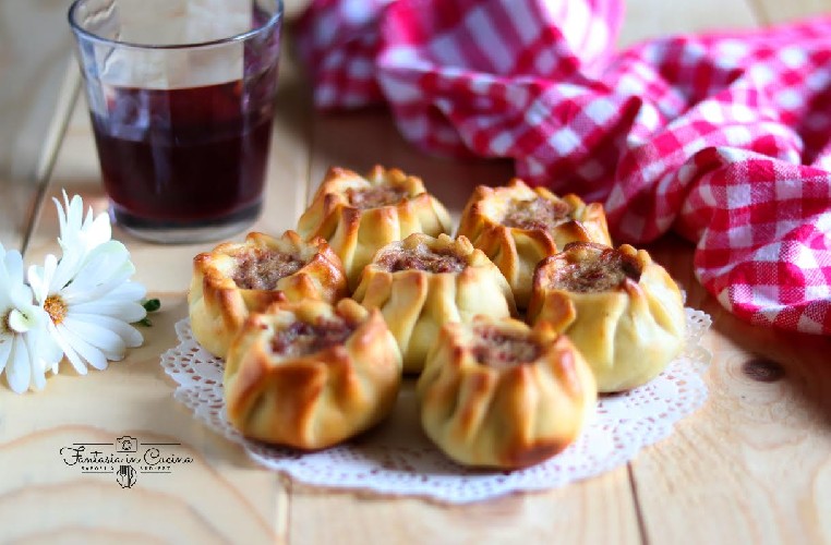 https://www.ragusanews.com/immagini_articoli/12-04-2020/1586712179-il-menu-di-pasqua-iblei:-le-ricette-tradizione-3-500.jpg