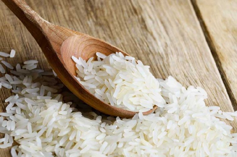 https://www.ragusanews.com/immagini_articoli/12-04-2021/dieta-del-riso-integrale-per-dimagrire-e-sgonfiarsi-in-fretta-500.jpg