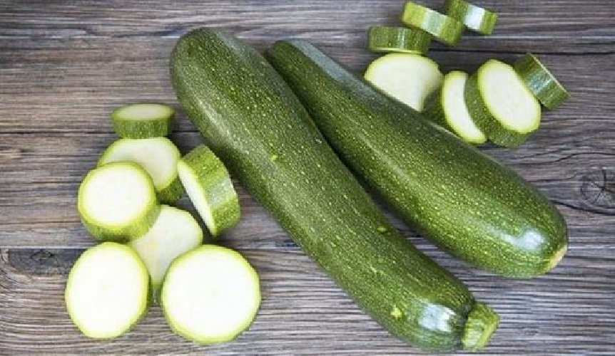 https://www.ragusanews.com/immagini_articoli/12-05-2019/la-dieta-zucchine-dimagrisci-in-salute-500.jpg