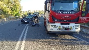 https://www.ragusanews.com/immagini_articoli/12-05-2024/scontro-frontale-sulla-modica-marina-di-modica-3-feriti-una-e-donna-100.jpg