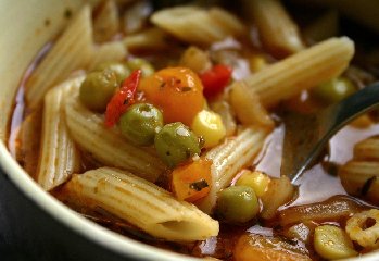 https://www.ragusanews.com/immagini_articoli/12-10-2019/dieta-minestrone-dimagrire-5-kg-i-7-giorni-lo-schema-settimanale-240.jpg