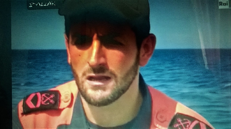 https://www.ragusanews.com/immagini_articoli/12-11-2016/giuseppe-la-rosa-cavaliere-dellordine-al-merito-della-repubblica-420.jpg