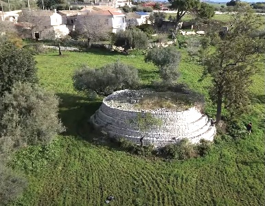 https://www.ragusanews.com/immagini_articoli/13-03-2025/escursione-al-muragghiu-di-contrada-crocevia-a-cava-ispica-video-300.jpg