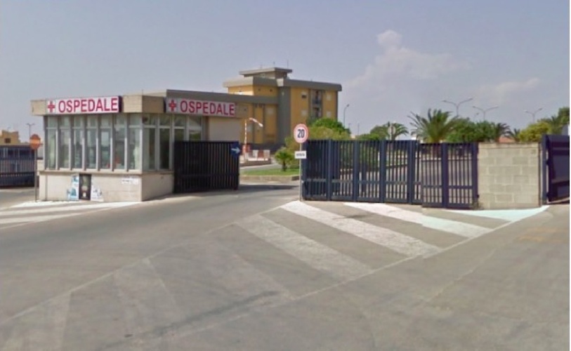 https://www.ragusanews.com/immagini_articoli/13-07-2023/comiso-quell-ospedale-e-a-rischio-500.jpg