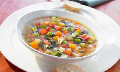 https://www.ragusanews.com/immagini_articoli/14-06-2019/la-dieta-minestrone-perdi-5-kg-in-un-settimana-240.jpg