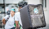 https://www.ragusanews.com/immagini_articoli/14-07-2022/da-oggi-deliveroo-consegna-anche-a-comiso-100.jpg