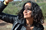 https://www.ragusanews.com/immagini_articoli/15-04-2025/saba-anglana-la-donna-di-mogadiscio-che-vive-a-scicli-candidata-al-premio-strega-100.jpg