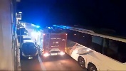https://www.ragusanews.com/immagini_articoli/16-09-2022/ragusa-ibla-pompieri-contro-parcheggio-selvaggio-video-100.jpg