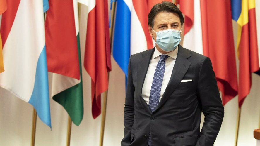 https://www.ragusanews.com/immagini_articoli/16-12-2020/il-ritorno-del-lockdown-italia-rossa-o-arancione-due-opzioni-sul-tavolo-500.jpg